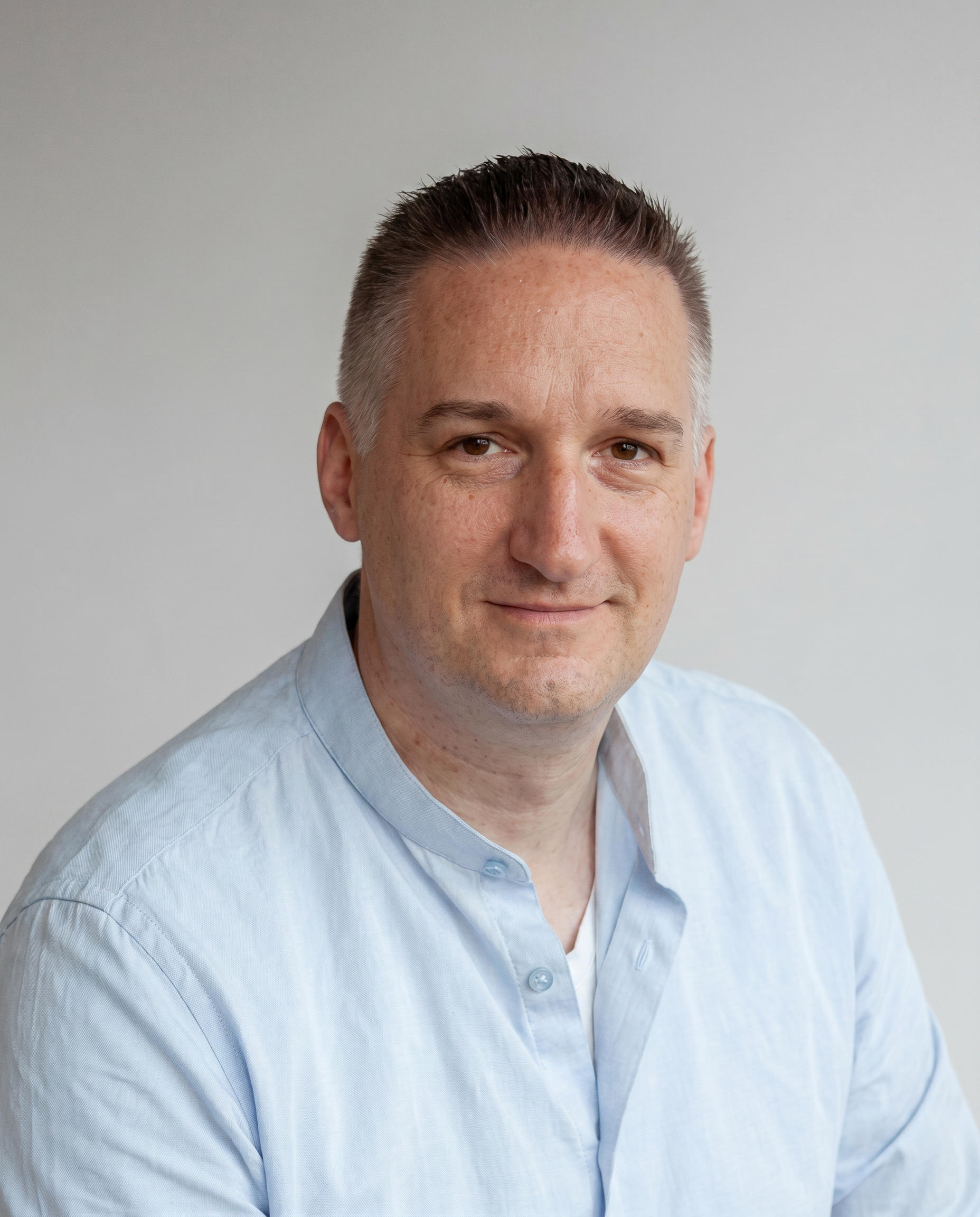 MinR Mag. Alexander Abele, MBA